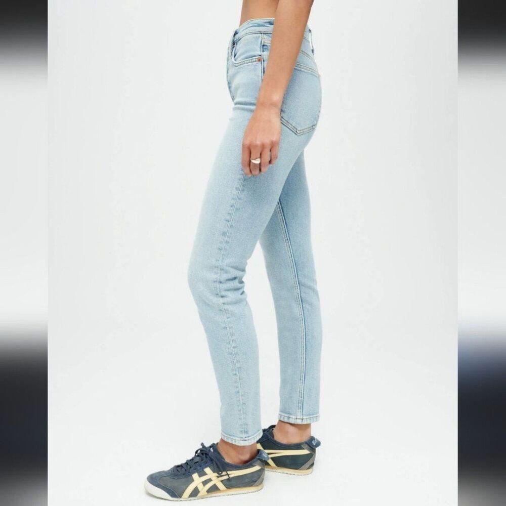 ๐ MSRP $265 RE/DONE Comfort Stretch 90's High Rise Ankle Crop Jean Size 27 - Picture 2 of 12